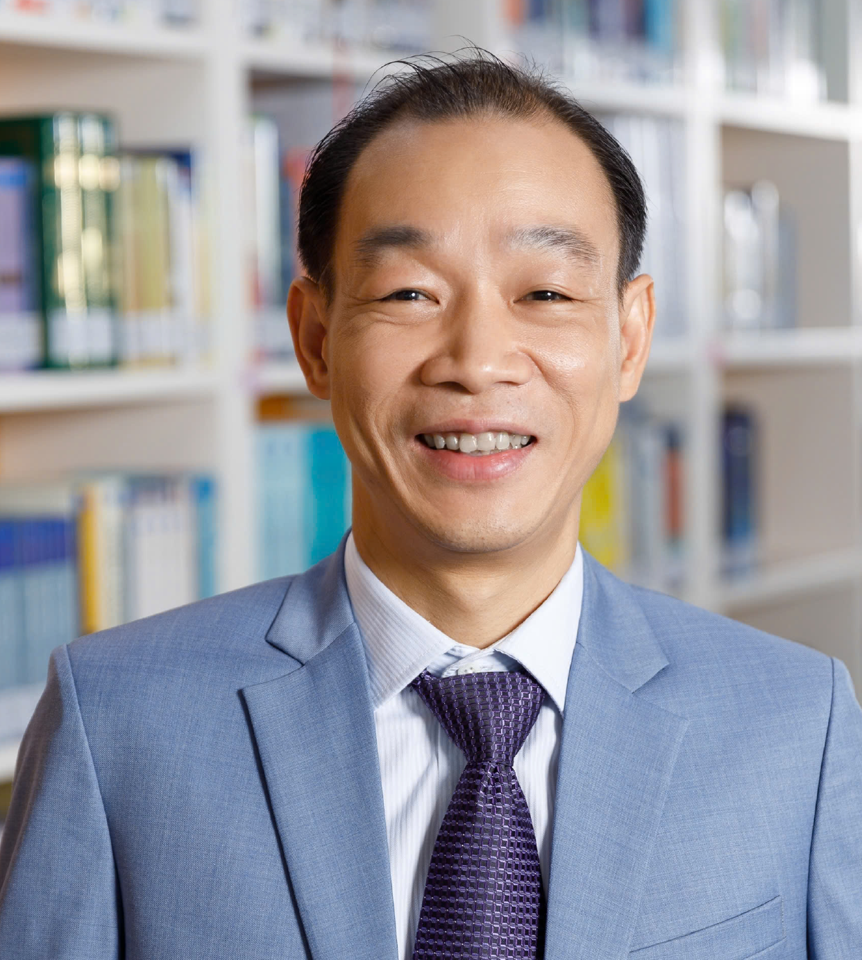 TS. Lê Việt Phú